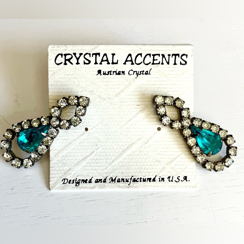 Crystal Accents Vintage Austrian Crystal Teal Rhinestone Drop Earrings Dangle - Picture 3 of 6